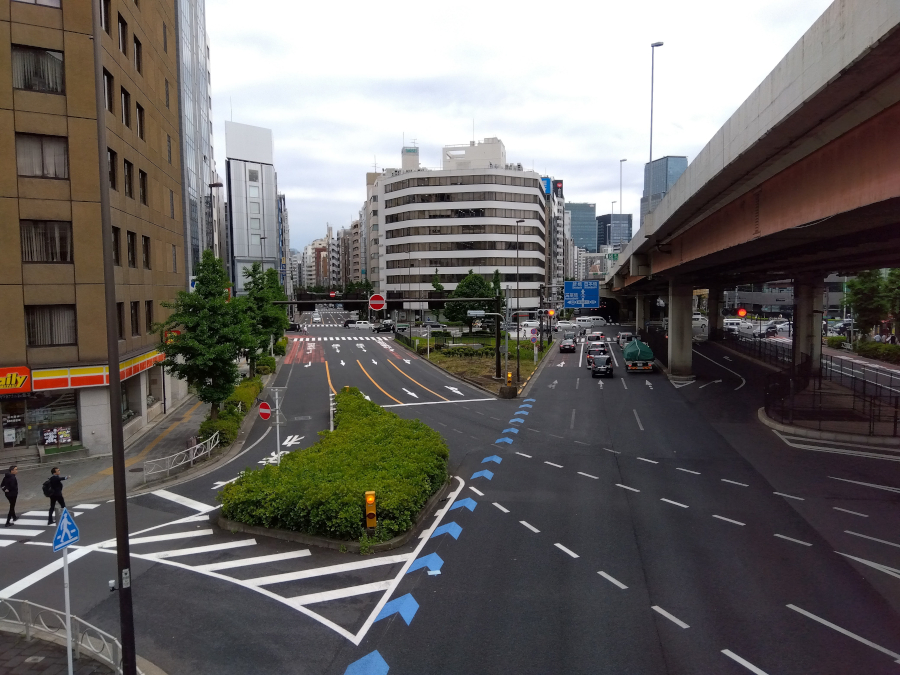 岩本町交差点