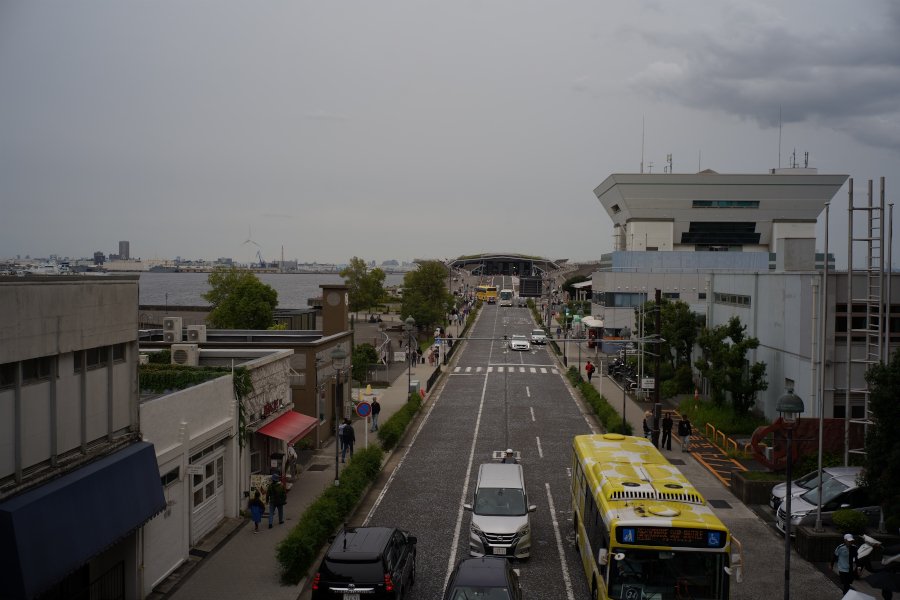 横浜