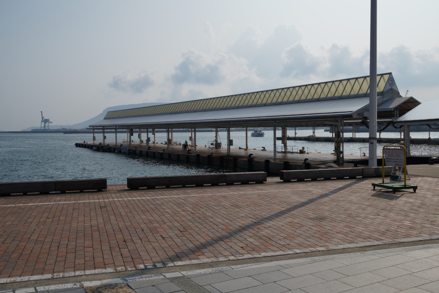 高松港